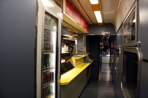 IMG_8019_IP_diner_en Passageway from the Red Service Diner counter to the Diner dining space