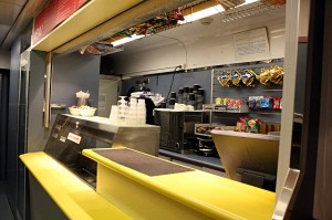 IMG_8024_IP_diner_en Red Service Diner food service area