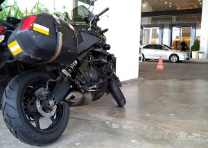 With the side luggage boxes and the bold-threaded rear tire, the bike did look like it could take the rider to an adventure.